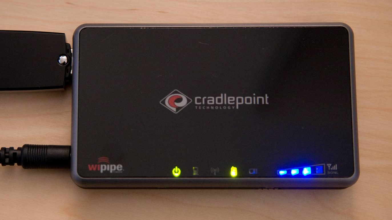 Роутер компании Cradlepoint