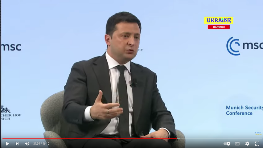 Скриншот прямого эфира президента Украины Владимира Зеленского на Мюнхенской конференции по безопасности