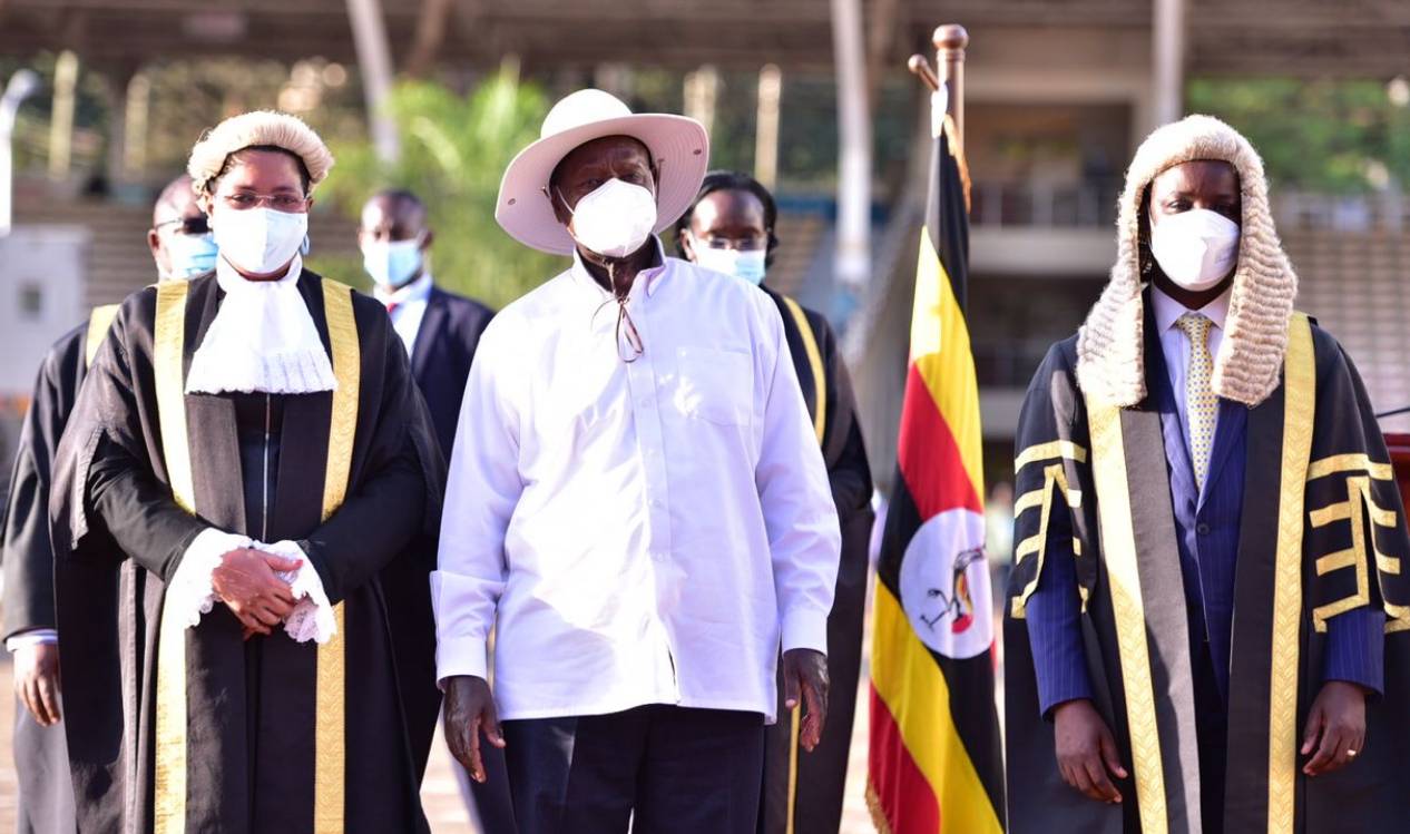 Президент Уганды и новый спикер и вице-спикер парламента