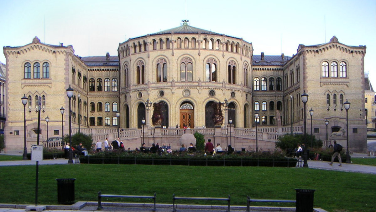 Здание парламента в Норвегии