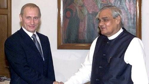 Владимир Путин и Атала Бихари Ваджпаи