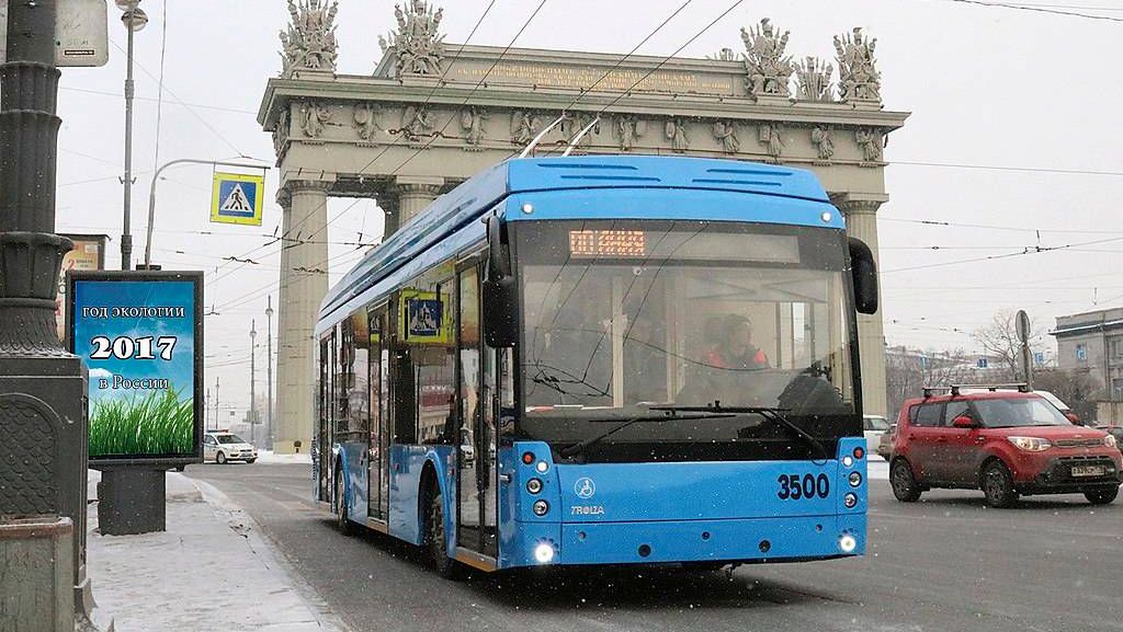 Троллейбус с автономным ходом на улицах Санкт-Петербурга