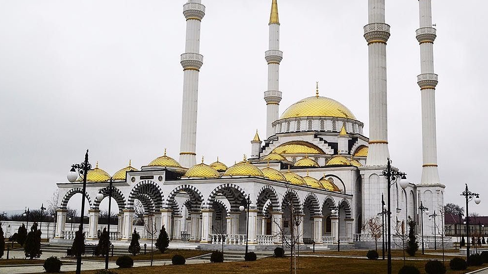 Мечеть в селе Гелдаган Курчалоевского района Чеченской Республики имени Макки Даудовой
