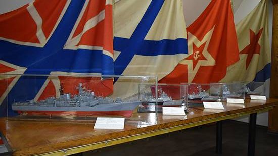 Выставка судомоделиста Петра Довгайлова «Современный флот в моделях кораблей»