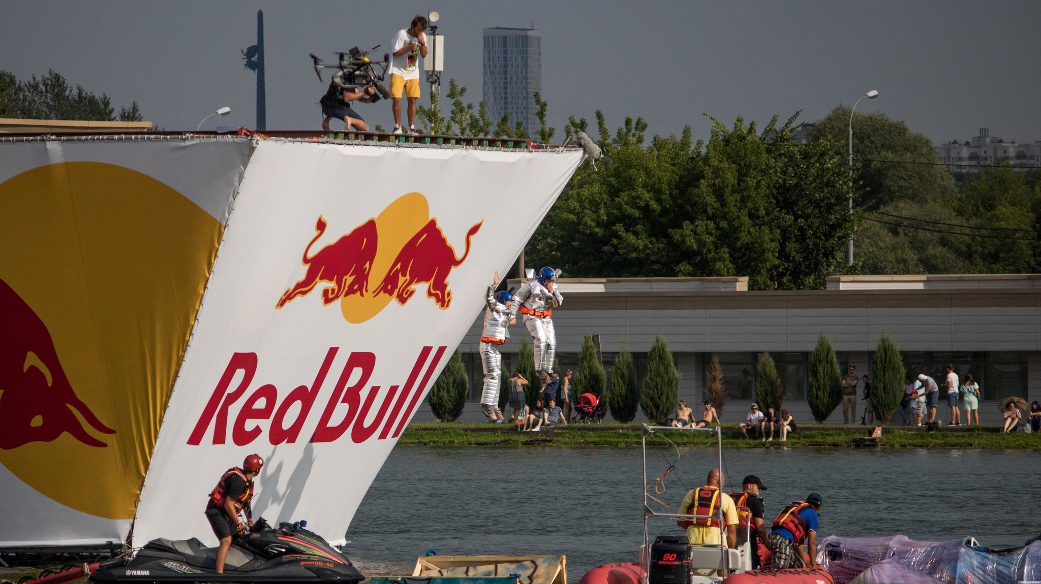 Фестиваль Red Bull Flugtag 2017. Гребной канал. Москва [Дмитрий Буянов (с) ИА Красная Весна]