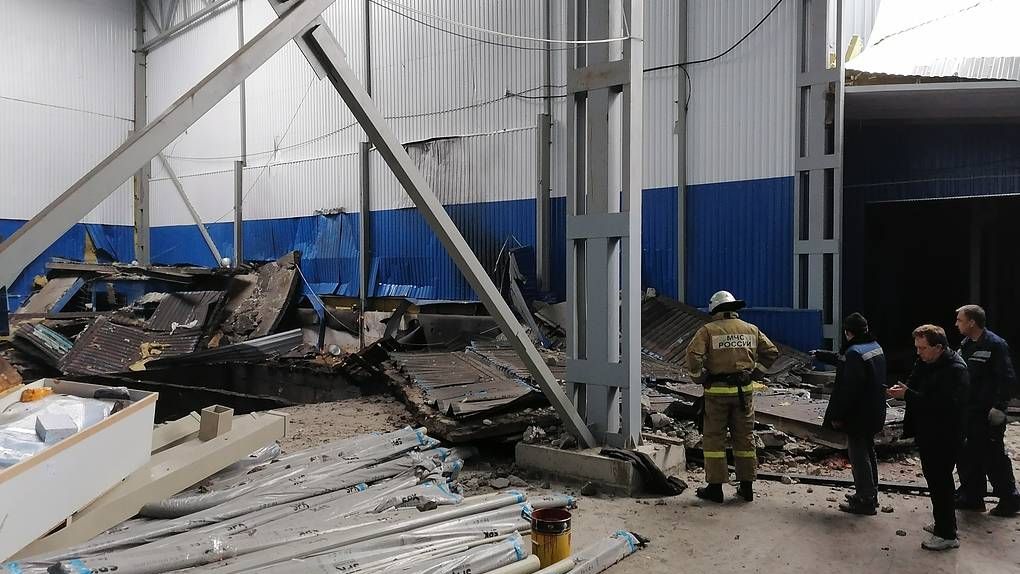 Последствия взрыва на заводе во Мценске