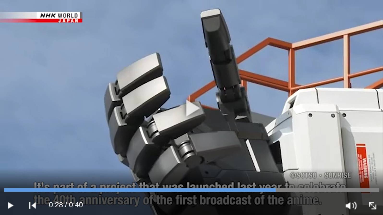 Цитата из видео «Mobile Gundam statue unveiled in Japan» канала NHK