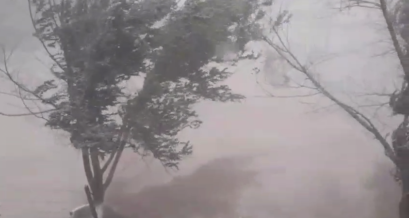 Пылевая буря в Ургенче, Узбекистан