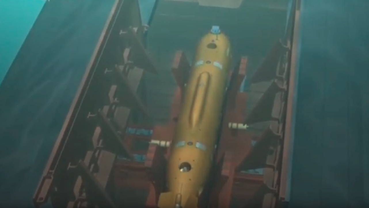 Беспилотный подводный аппарат.Скриншот прямой трансляции