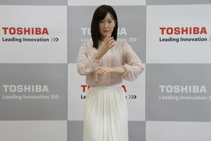Робот Toshiba