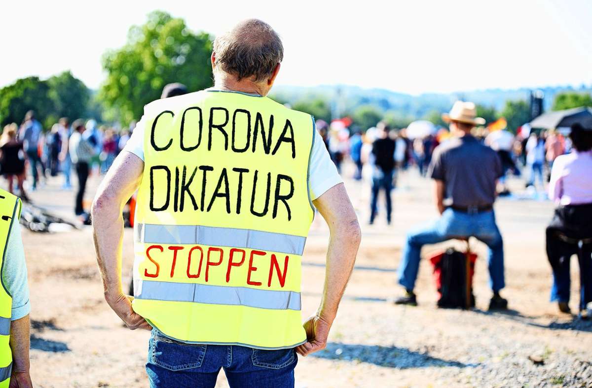 Демонстрация Querdenken в Штутгарте. Августа 2020 г. (Фото: 7aktuell/Marc Gruber)