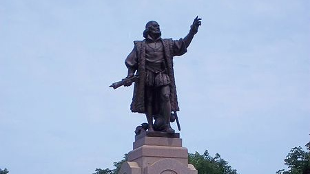 Памятник Колумбу в Чикаго