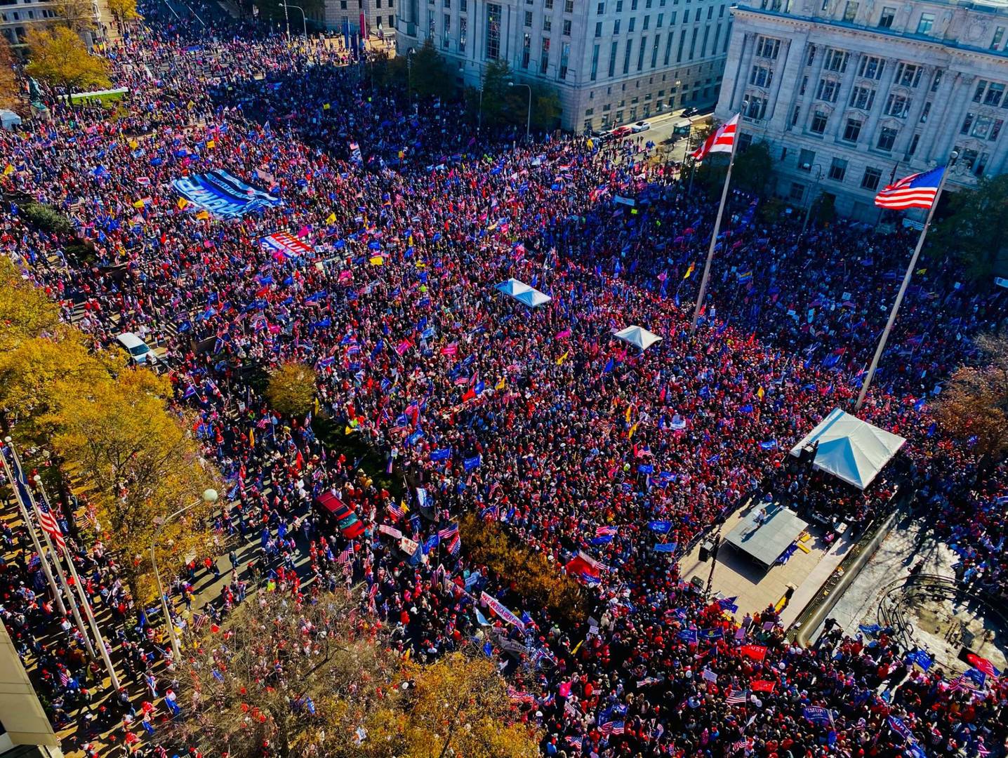 Марш сторонников Трампа в Вашингтоне. 14 ноября 2020 г.