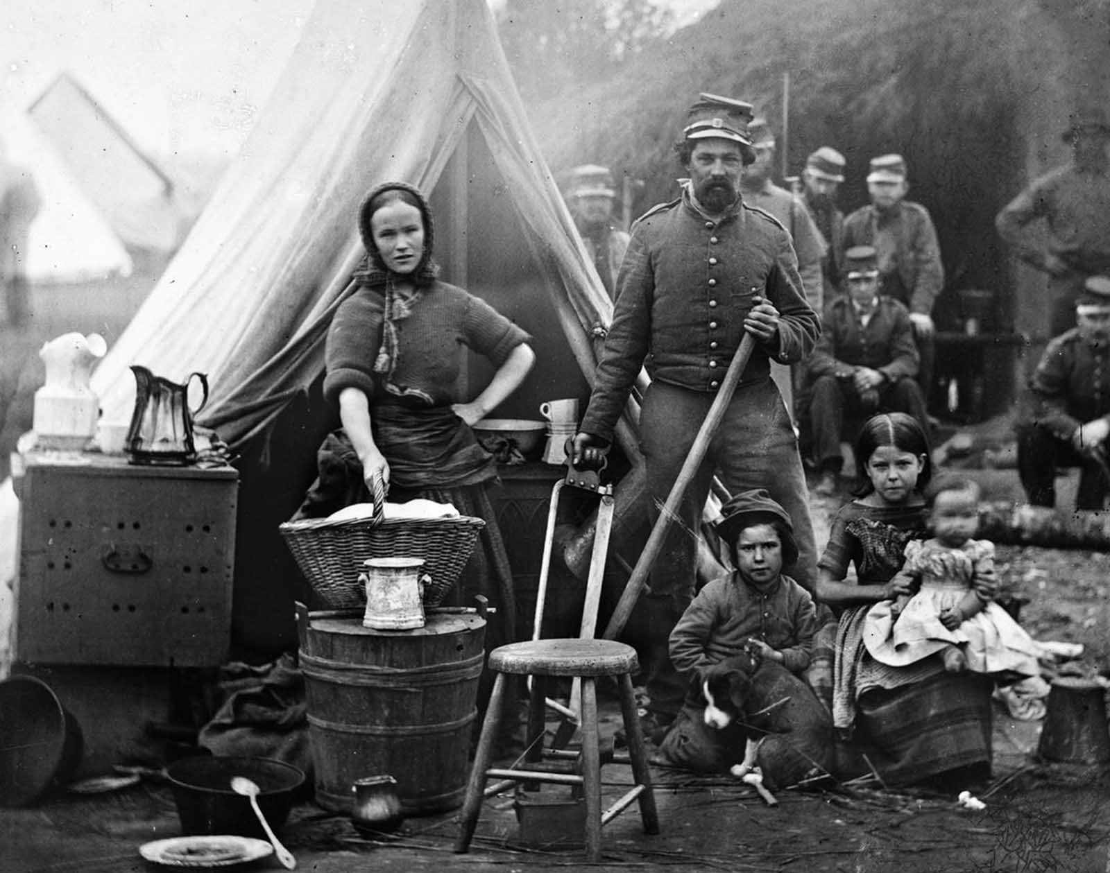 Повседневная жизнь в лагере 31-го пенсильванского полка под Вашингтоном, округ Колумбия, во времена Гражданской войны, 1861 г.