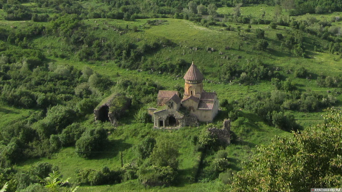 Монастырь Хневанк. Армения