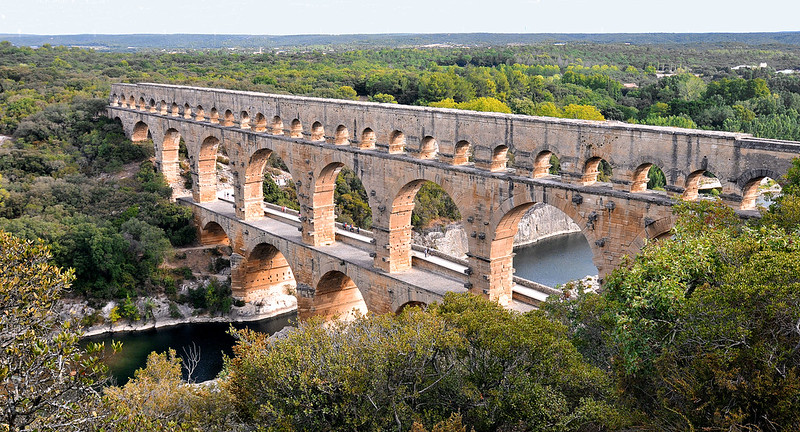 Римский акведук во Франции