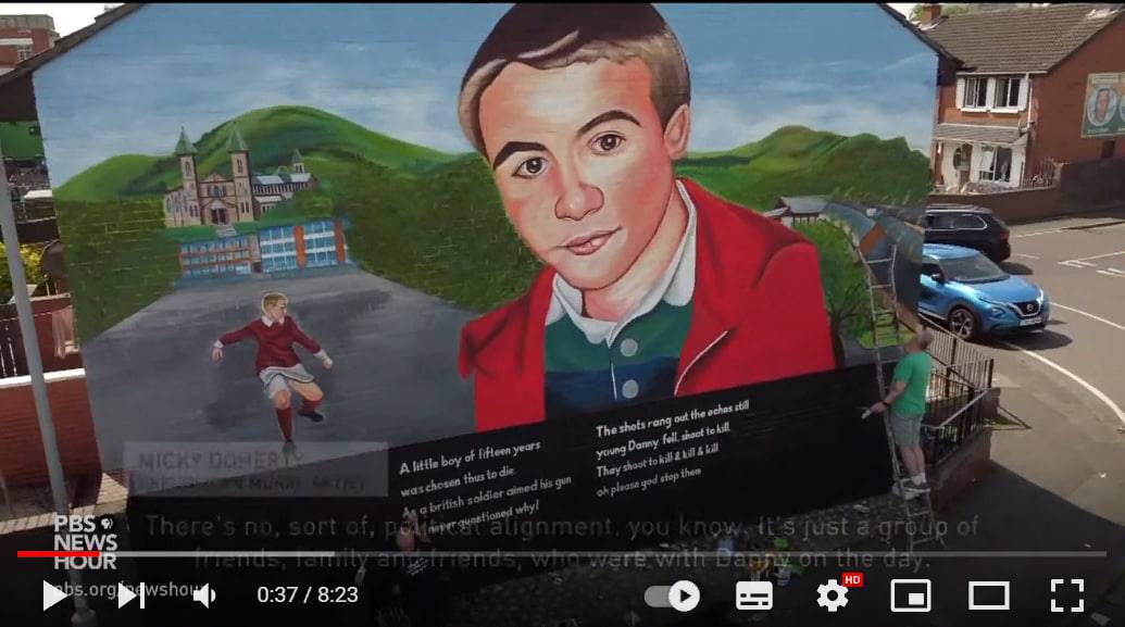 Фреска посвященная убитому британскими солдатами мальчику-католику, автор Микки Дохерли, республиканец