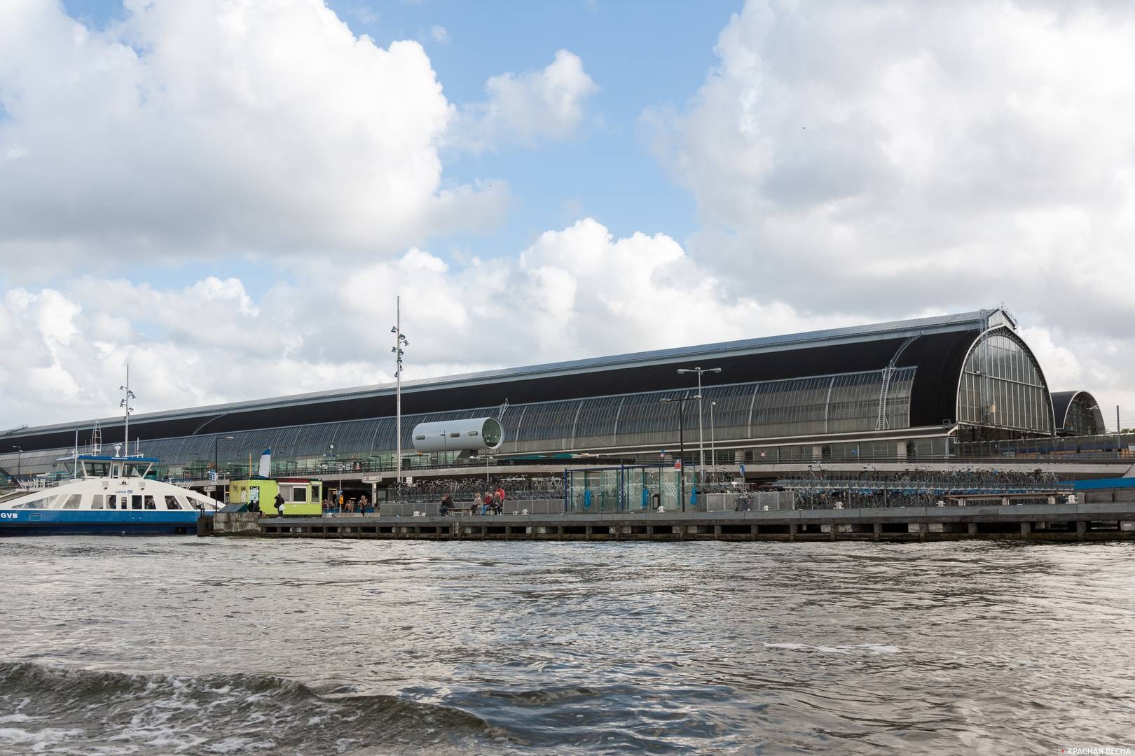 Железнодорожный терминал Амстердам, Нидерланды