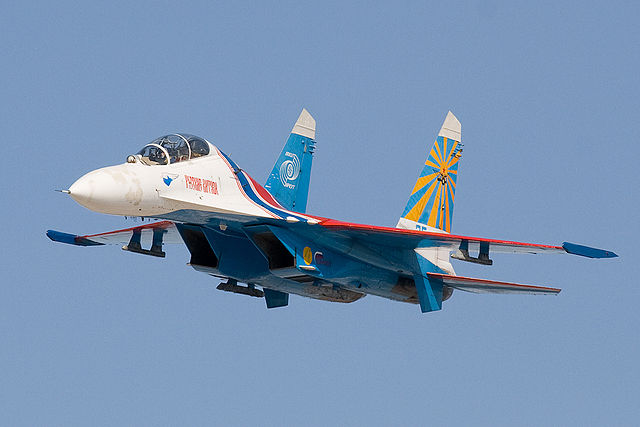 Истребитель СУ-27