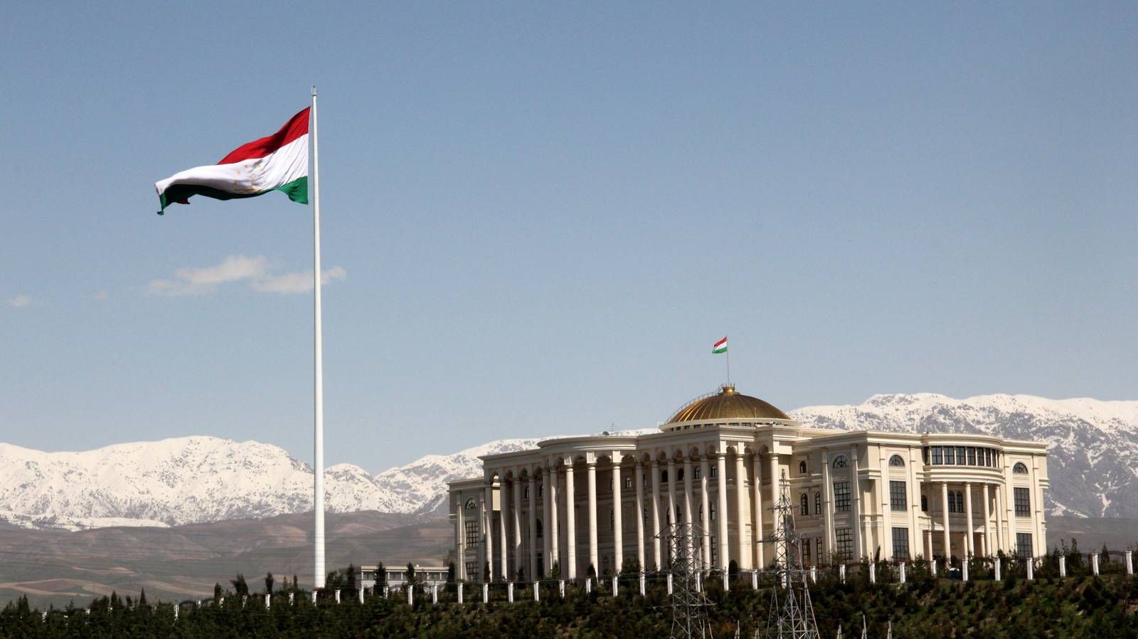 Президентский дворец. Душанбе. Таджикистан