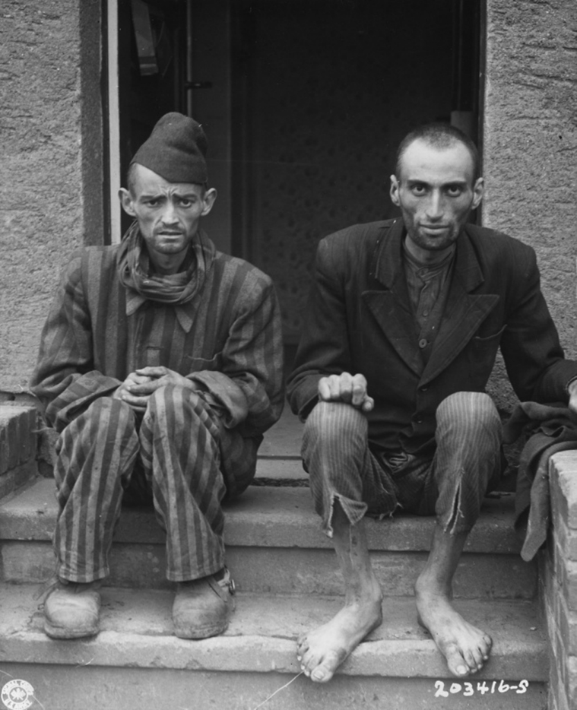 Освобожденные заключенные лагеря смерти Нордхаузен