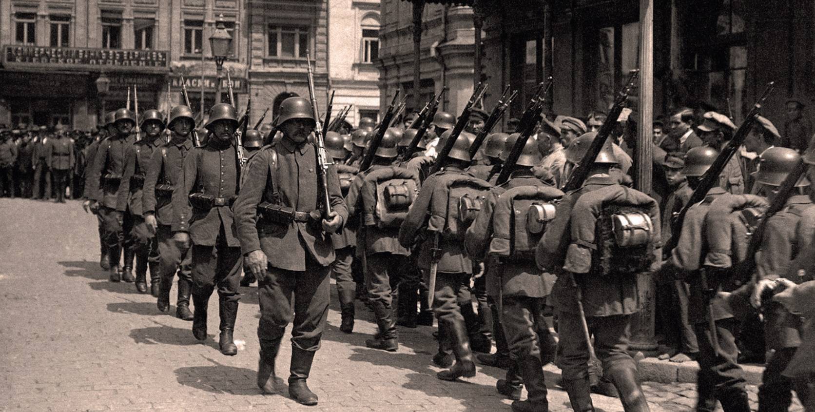 Германские оккупационные войска на Думской площади. Киев. 1918 год