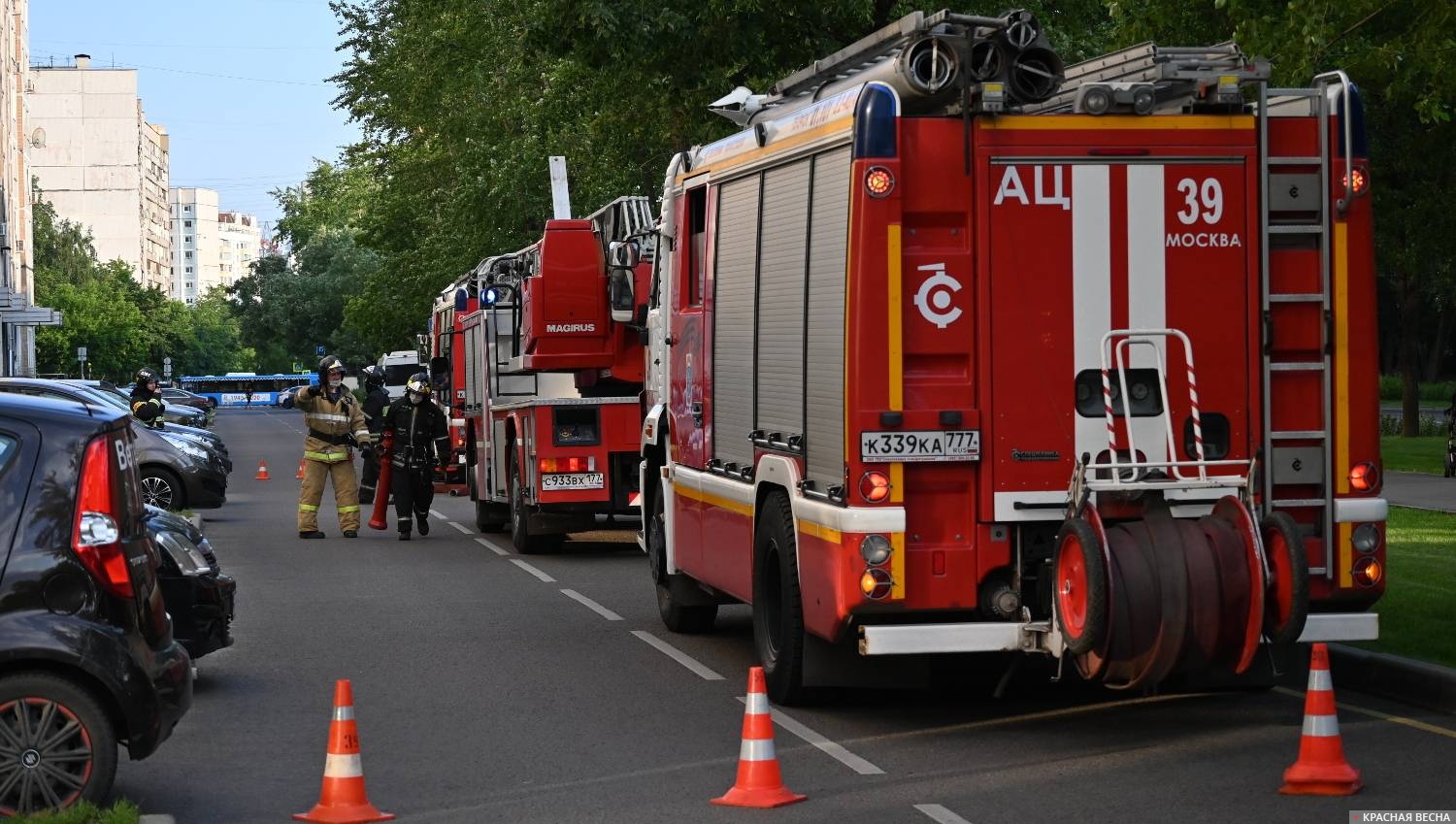 В Екатеринбурге локализовали пожар на стройплощадке | ИА Красная Весна