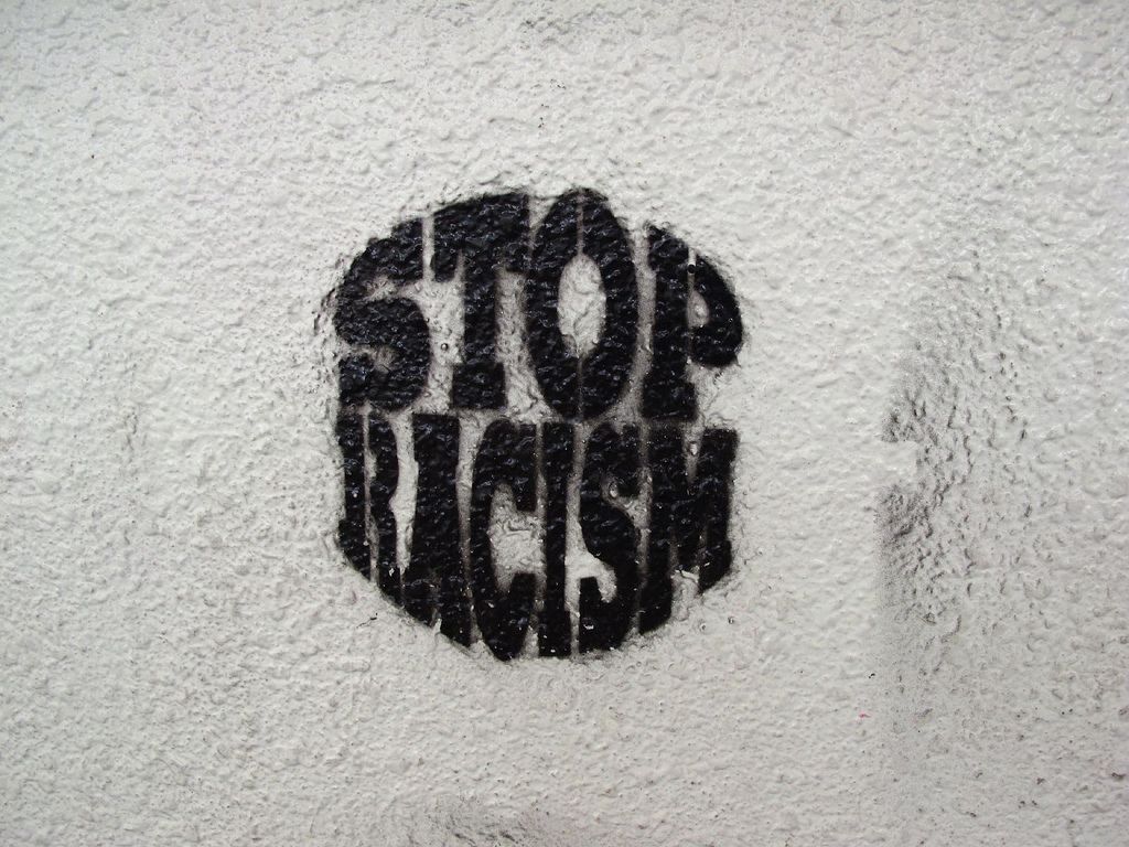 Остановите расизм!