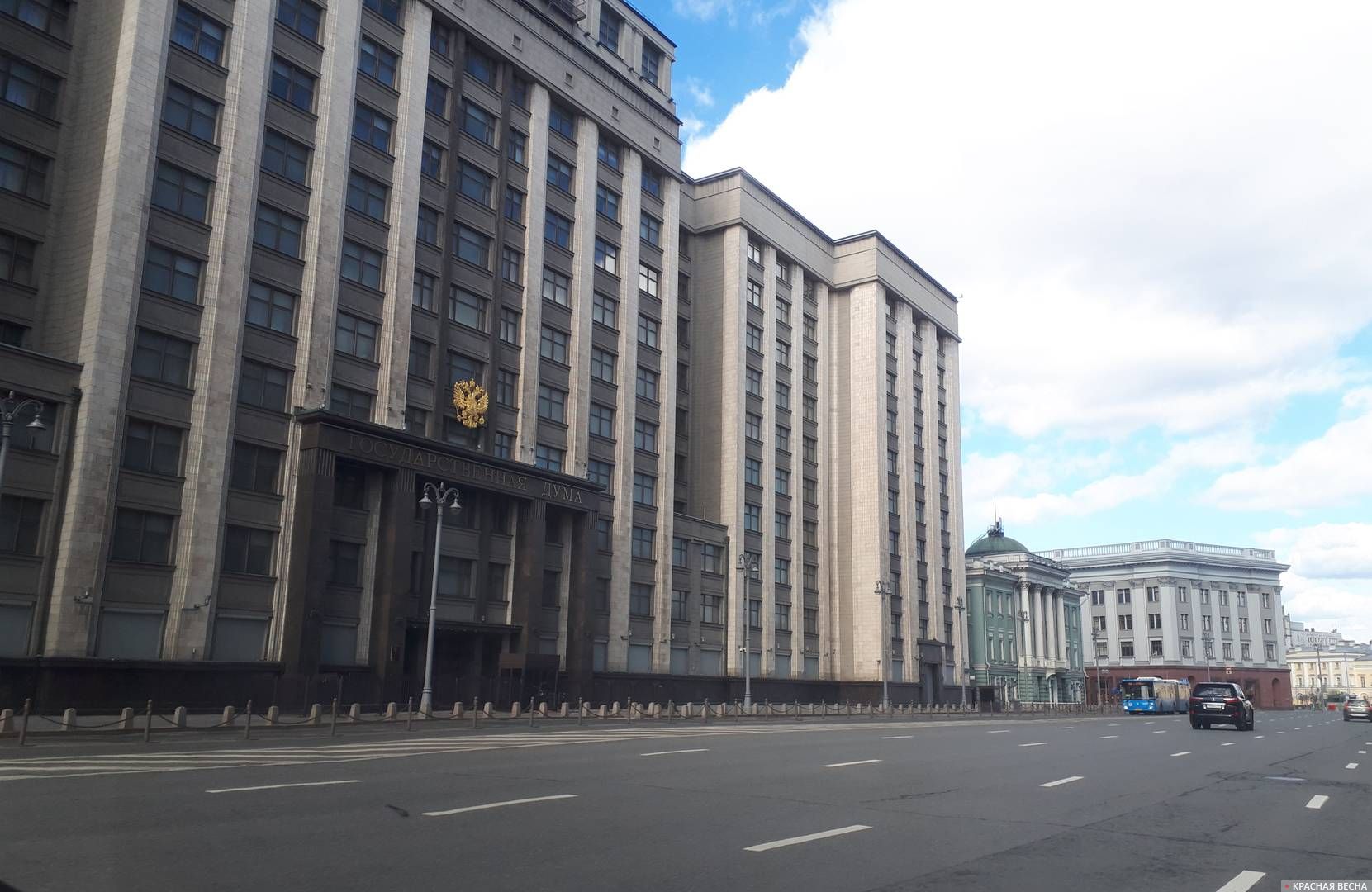 Здание государственной думы россии фото