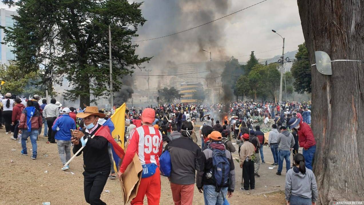 Протесты в Кито