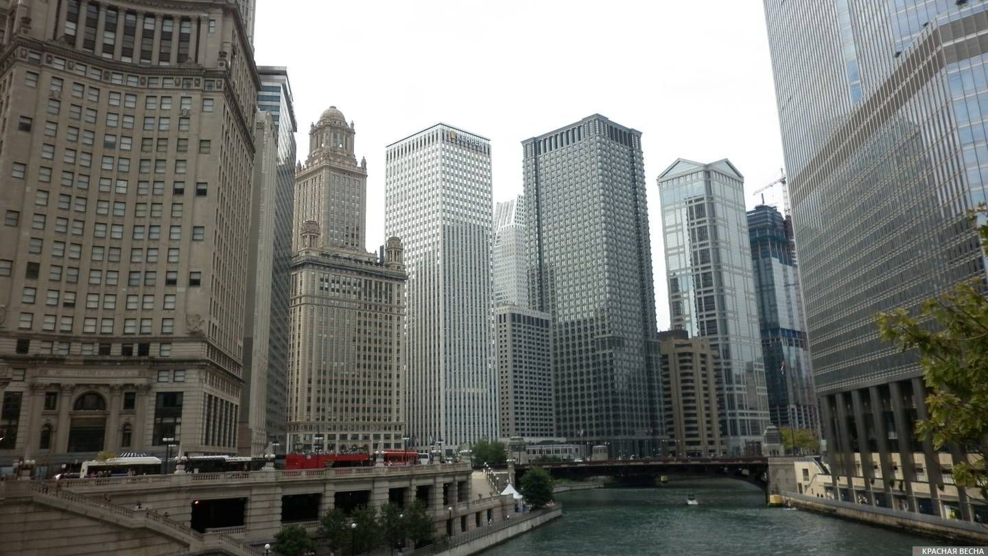 Мост через реку Чикаго в США