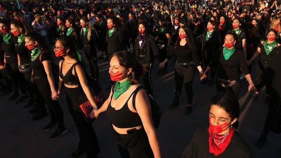 Протест против насилия над женщинами в Чили. Сантьяго.