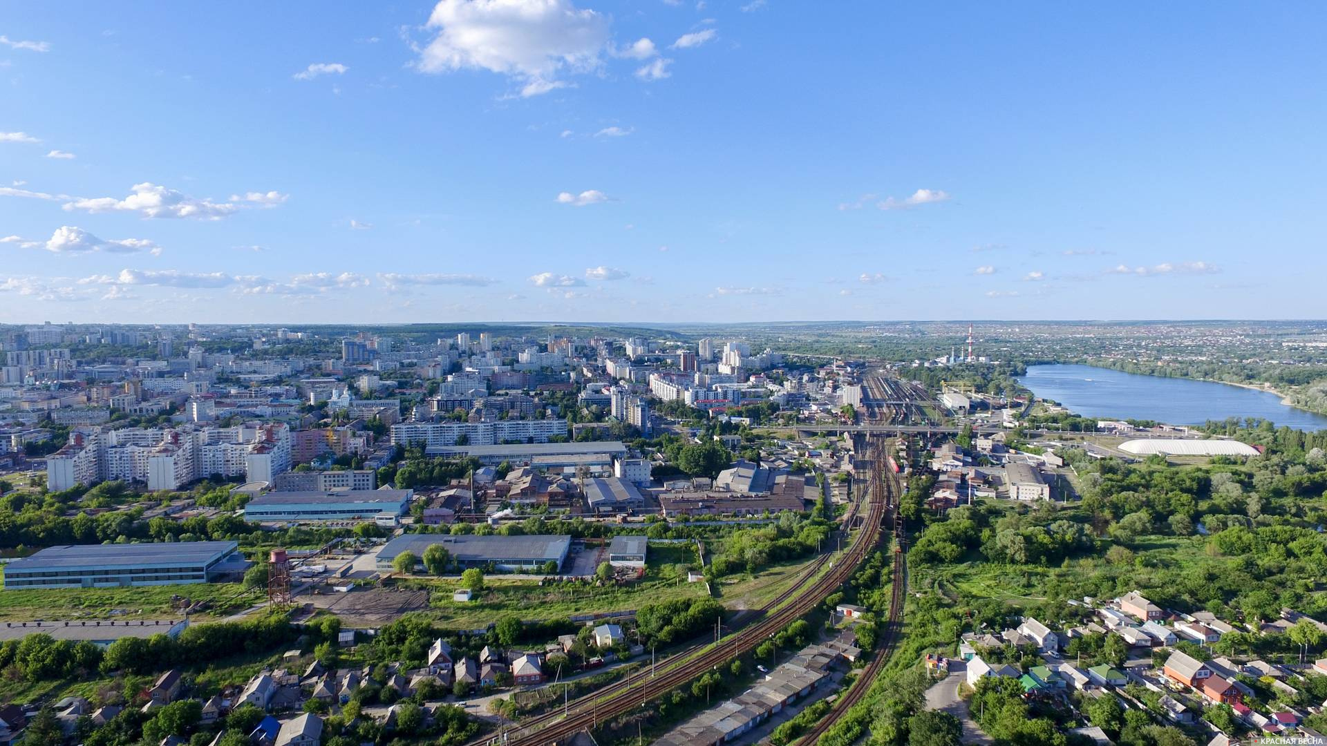 Средний город. Белгород панорама. Городской округ город Белгород. Белгород панорама города. Города средней полосы.