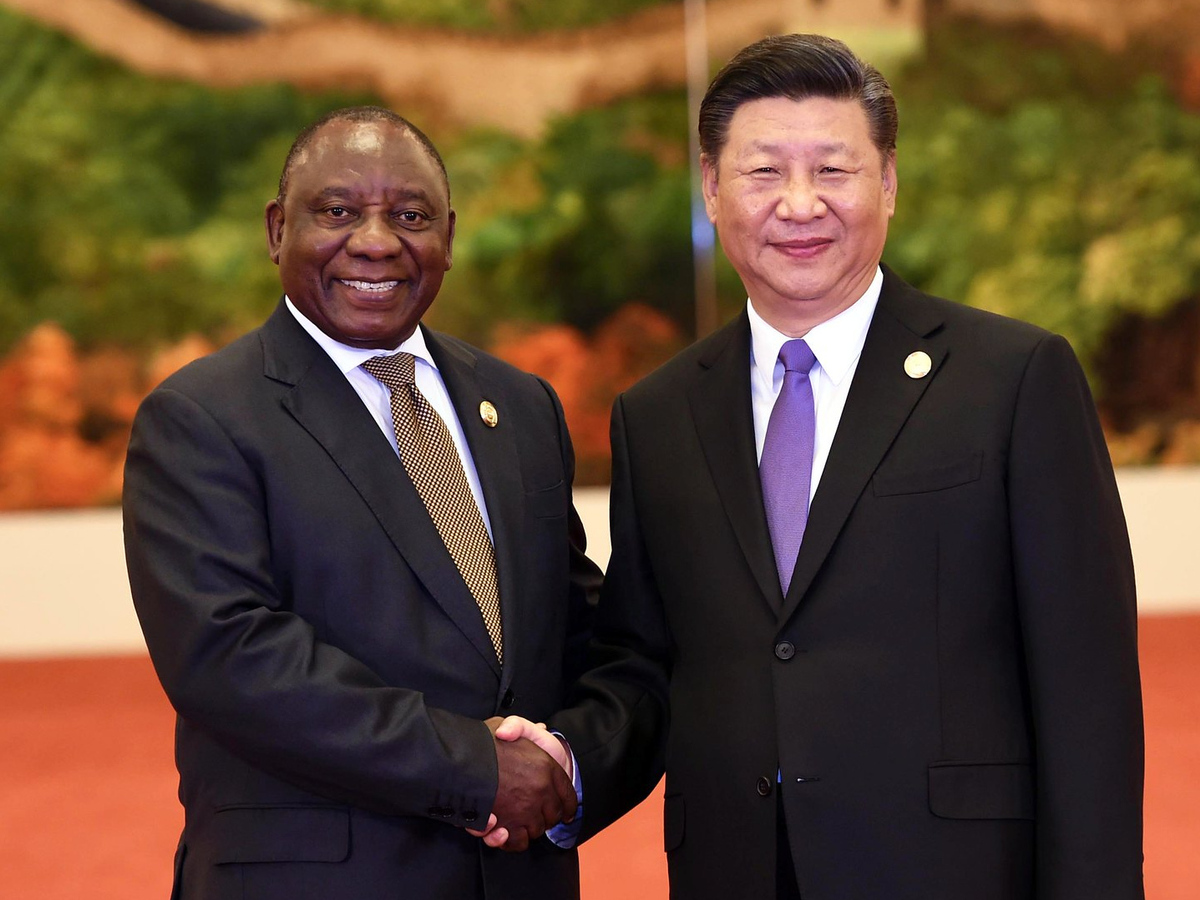 Президент ЮАР Сирил Рамафоса и председетель КНР Си Цзиньпин на форуме Китай-Африка 2018 года