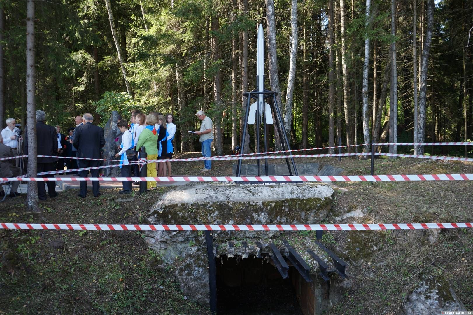 Блиндаж под памятником первой советской ракеты