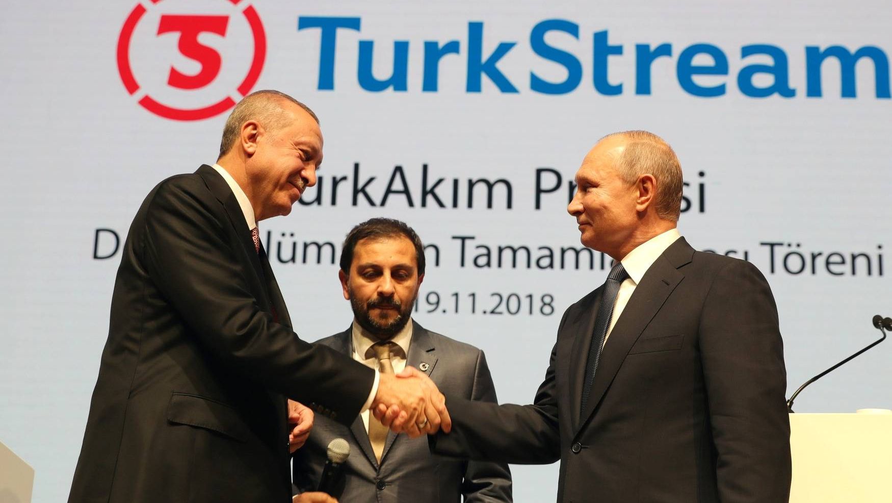 Реджеп Тайип Эрдоган и Владимир Путин на церемонии завершения строительства морского участка газопровода «Турецкий поток»