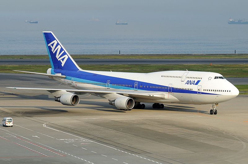 800px-Boeing_747-481D,_All_Nippon_Airways_-_ANA_AN1815492