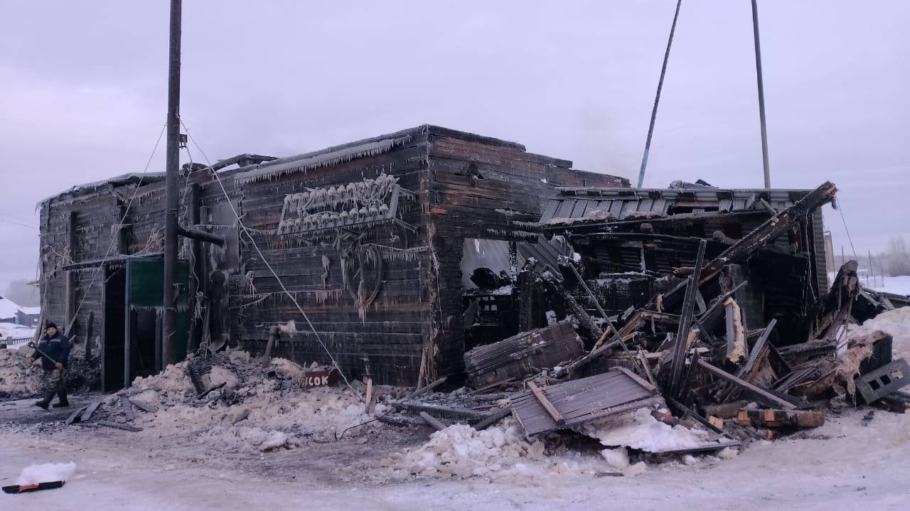 Сгоревшая электростанция в Усть-Тыме