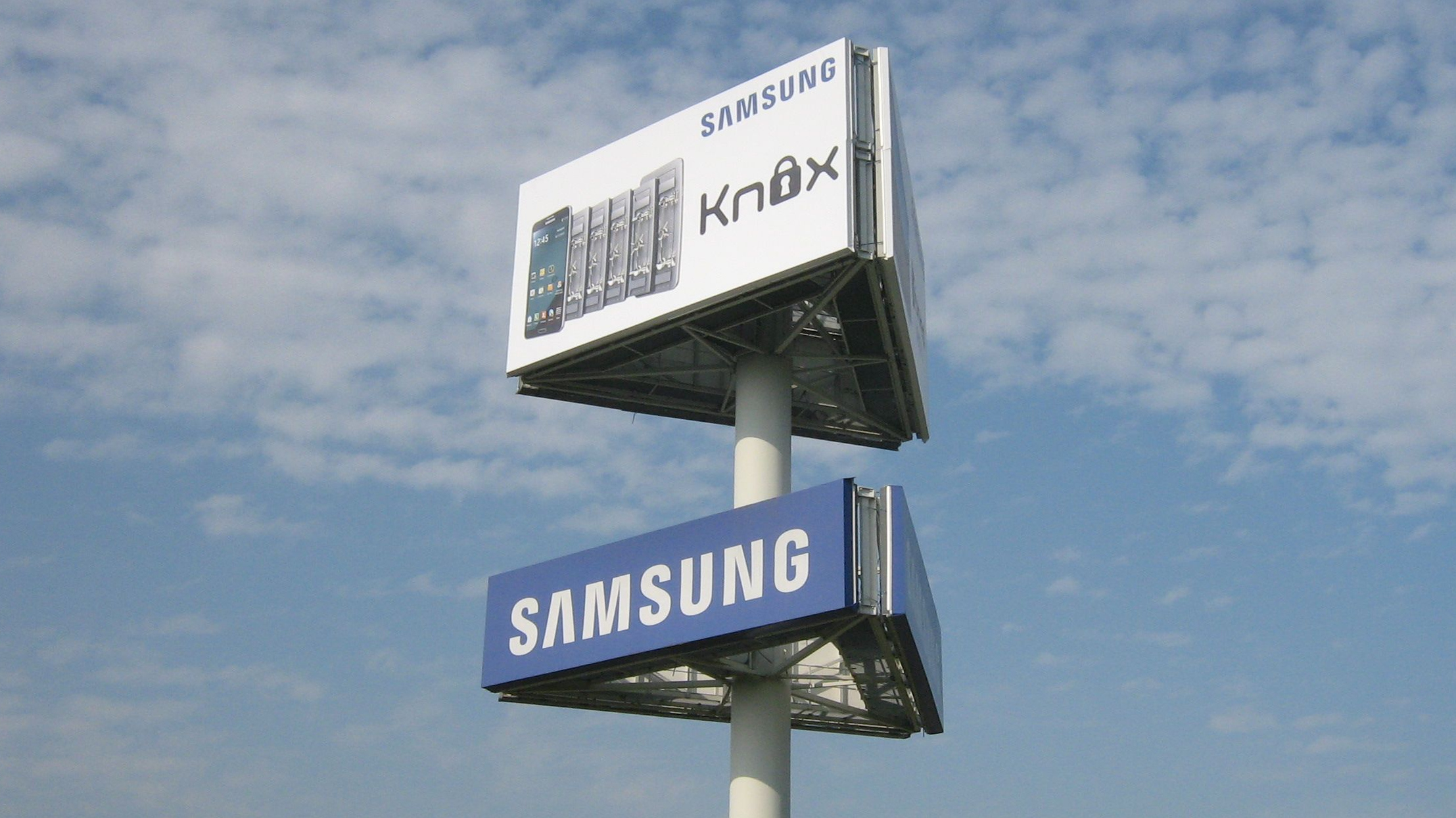 Samsung KNOX advert