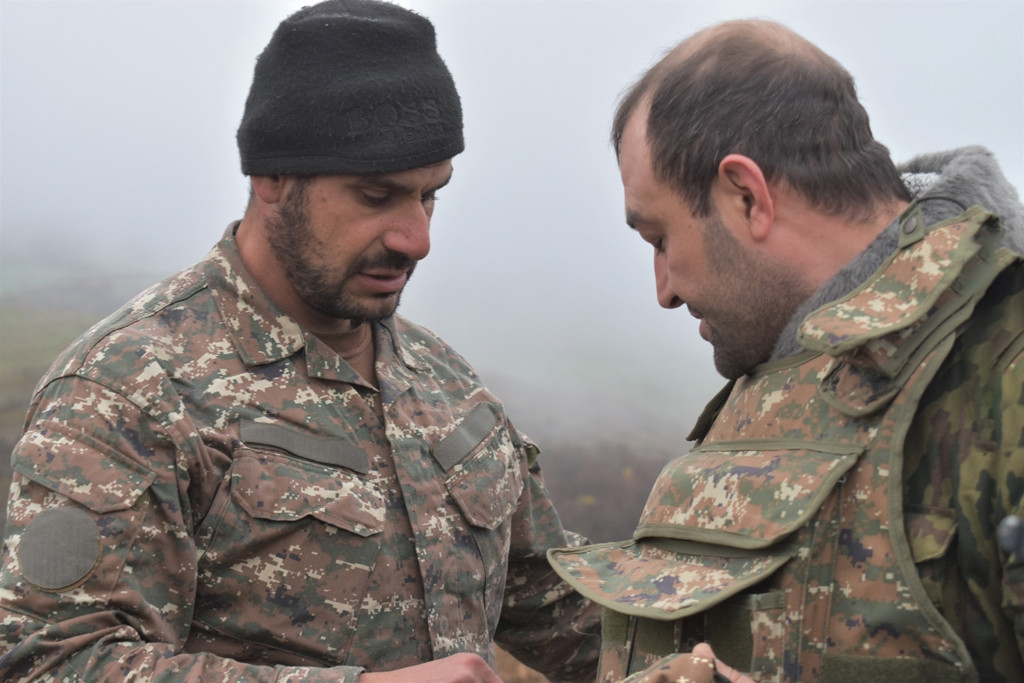 На передовой продолжается боевое дежурство, Нагорный Карабах