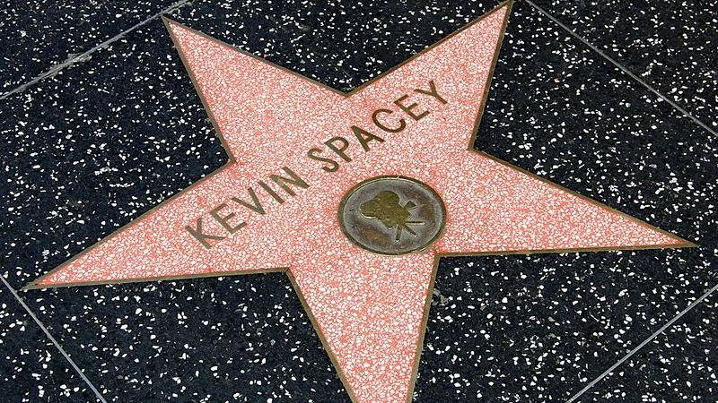 Звезда Кевина Спейси на голливудской аллее Славы