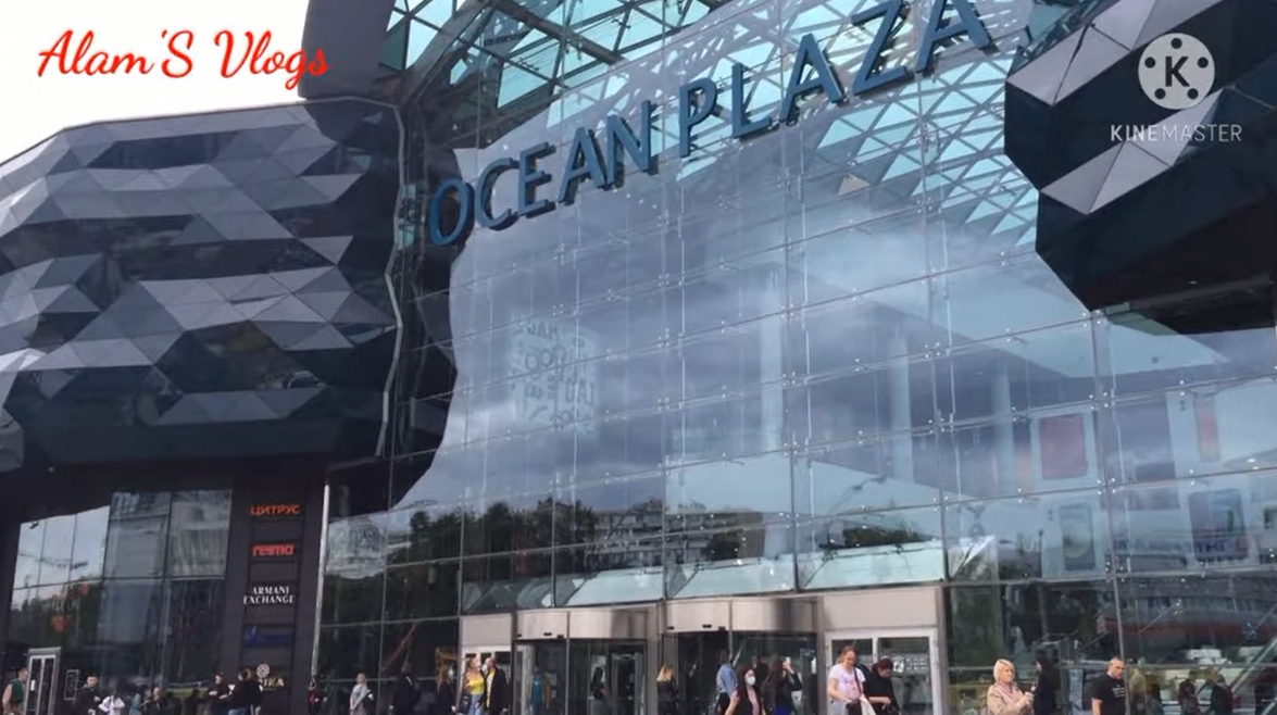 Цитата из видео «Ocean plaza kyiv kiev ukraine», пользователя Alams Vlogs, youtube.com