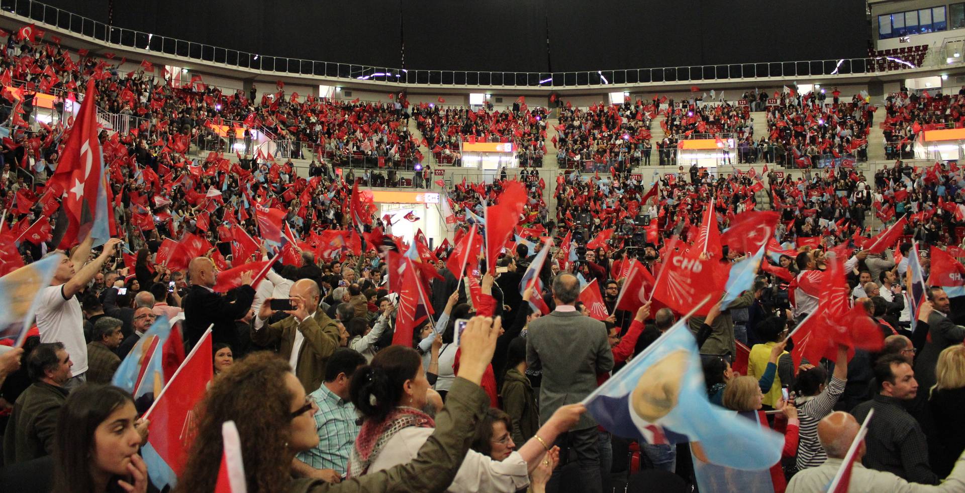Митинг Республиканской народной партии Турции (архивное фото)