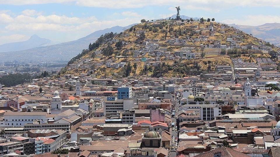 В Эквадоре бандиты ограбили полицейский участок