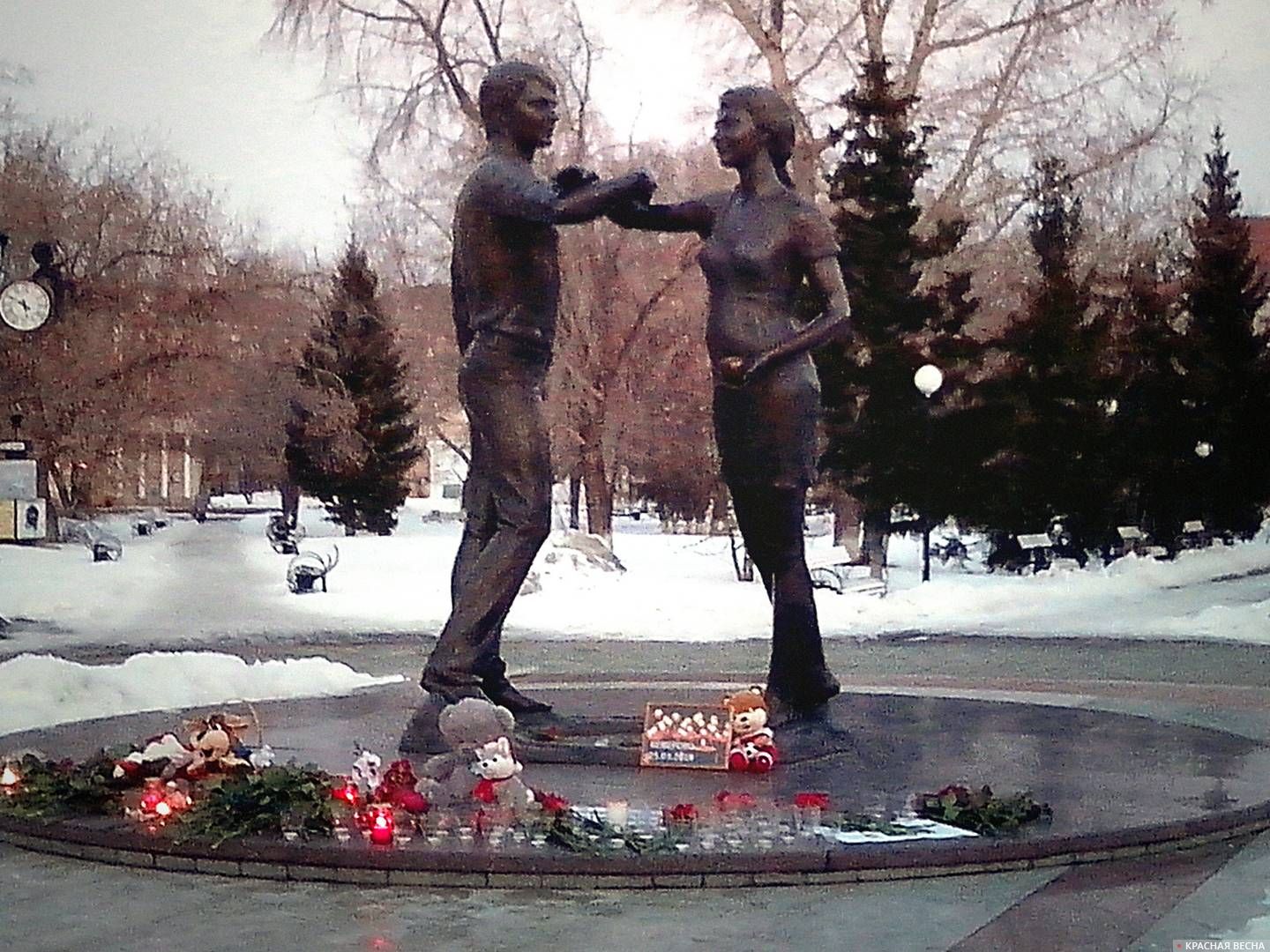 Курган Акция памяти погибших в Кемерово