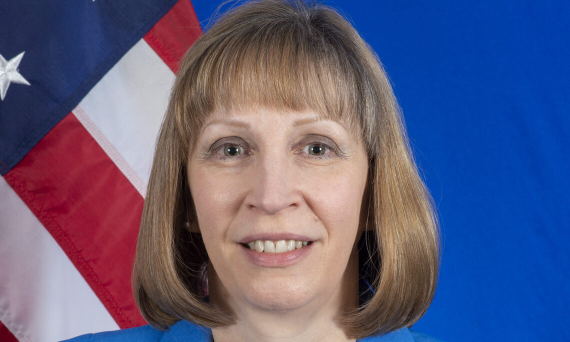 Посол США в Армении Линн Трейси