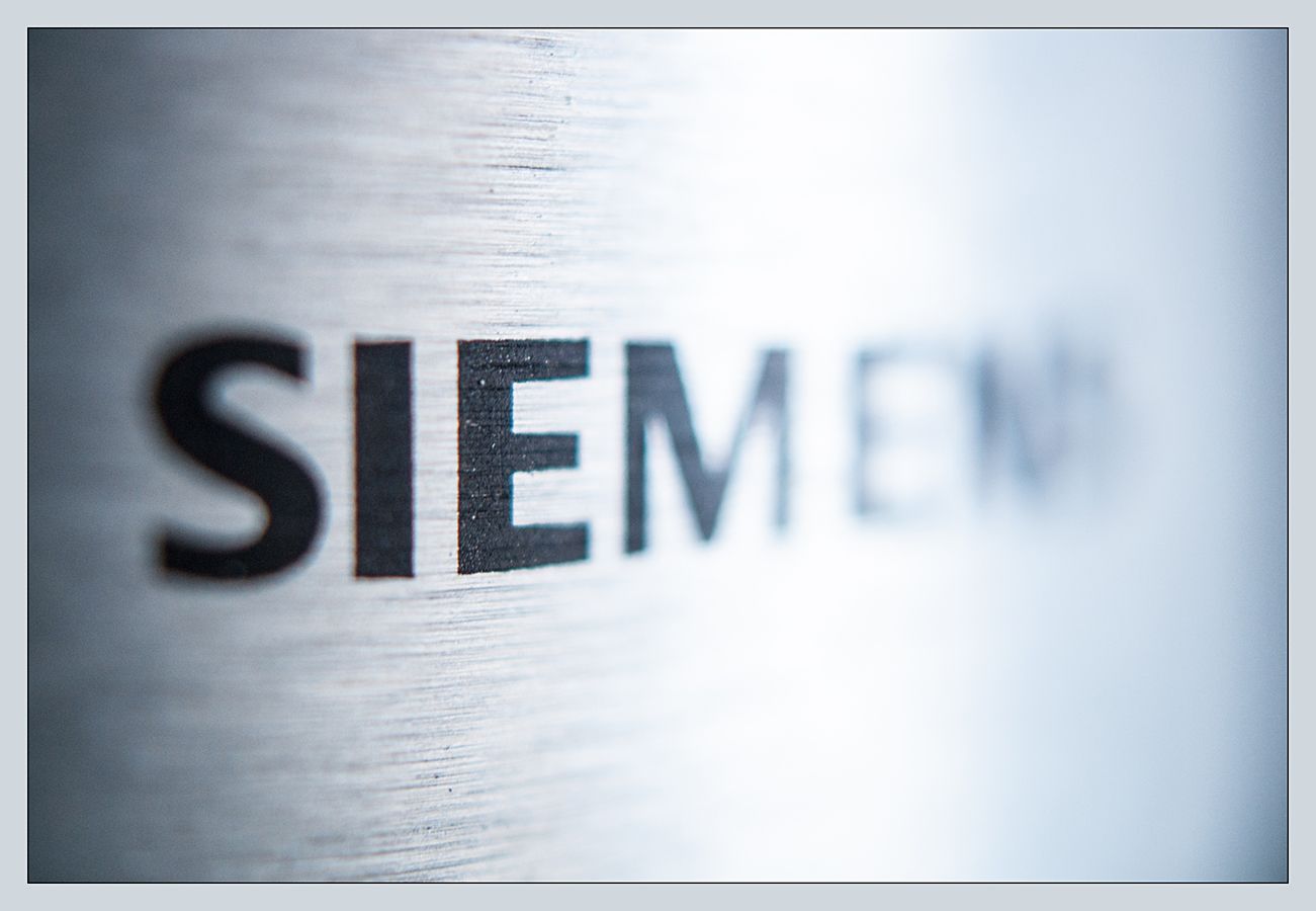 Siemens, автор: ezhikoff, лицензия: CC BY SA 2.0