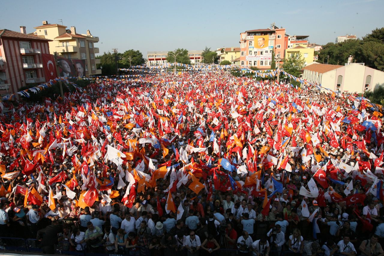 Митинг Партии справедливости и развития Турции. 2007 г.