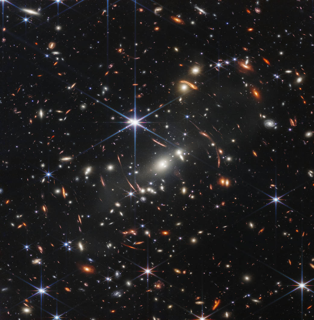 Снимок Вселенной телескопом James Webb