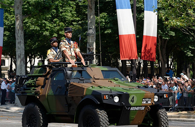 Бронеавтомобиль армии Франции [(cc) Marie-Lan Nguyen]